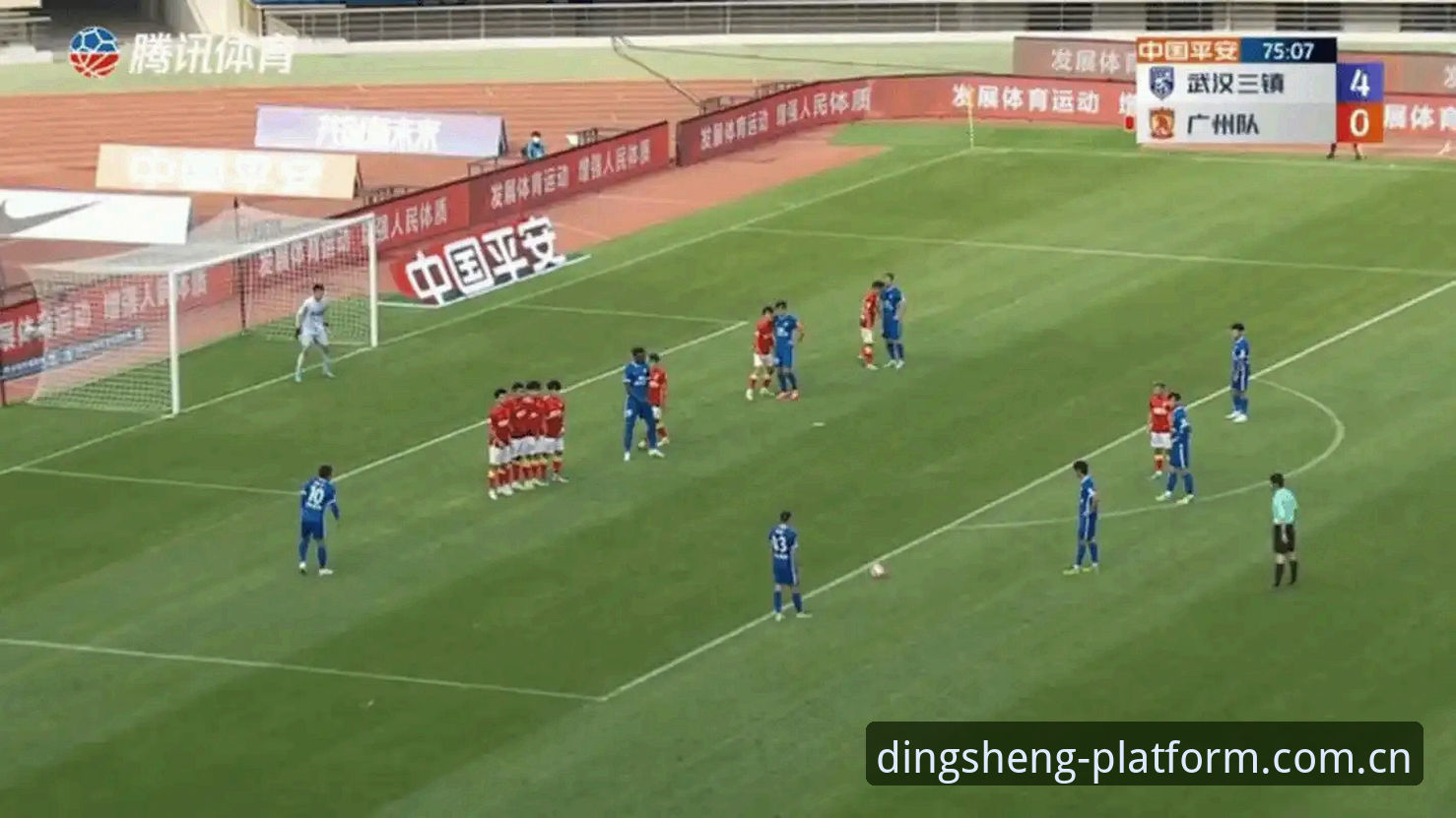 鼎盛体育入口vs普通体育平台：新手选择对比分析